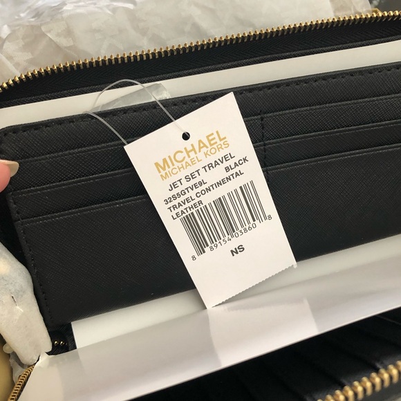 Michael kors jet set travel wallet - Picture 3 of 4